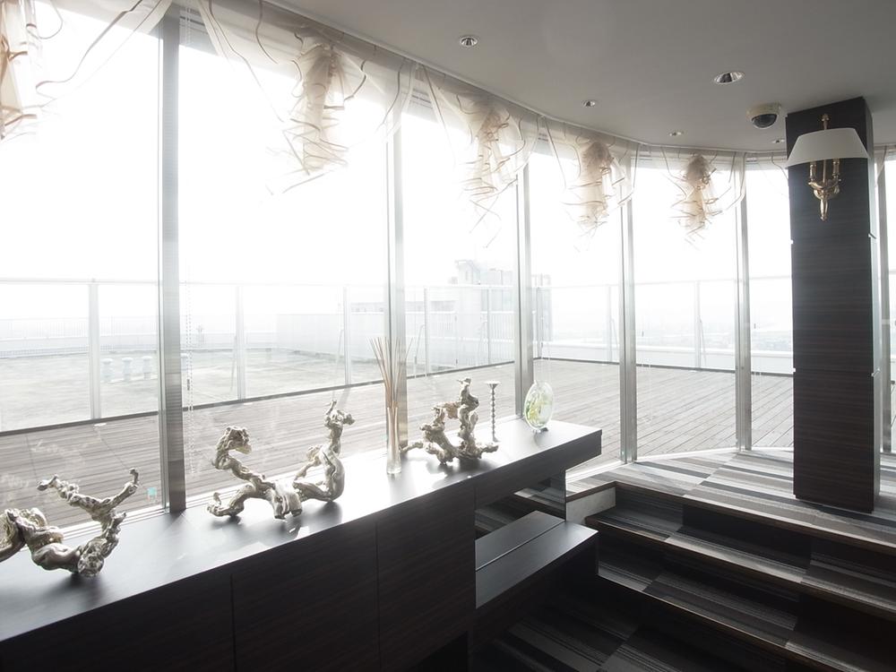 Other. View Lounge ・ 30 floor (use fee available)
