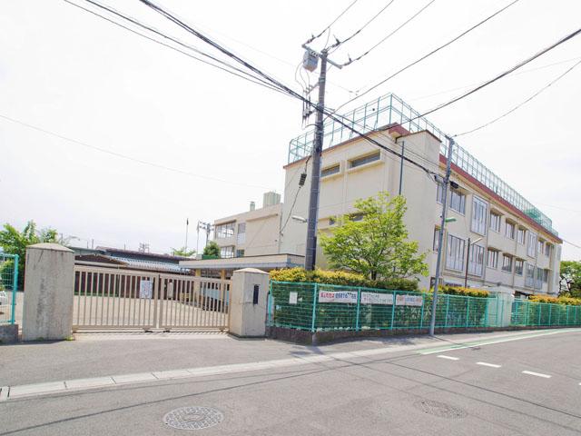 Primary school. 1286m until Kawaguchi Municipal Maekawa Elementary School