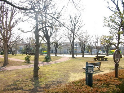 park. Yanagizaki second park (park) up to 350m