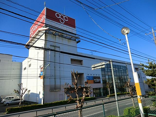 Supermarket. 1160m until the Olympic hypermarket Higashikawaguchi shop