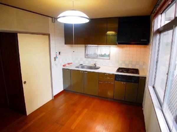 Kitchen. It color is also attractive calm kitchen with cleanliness