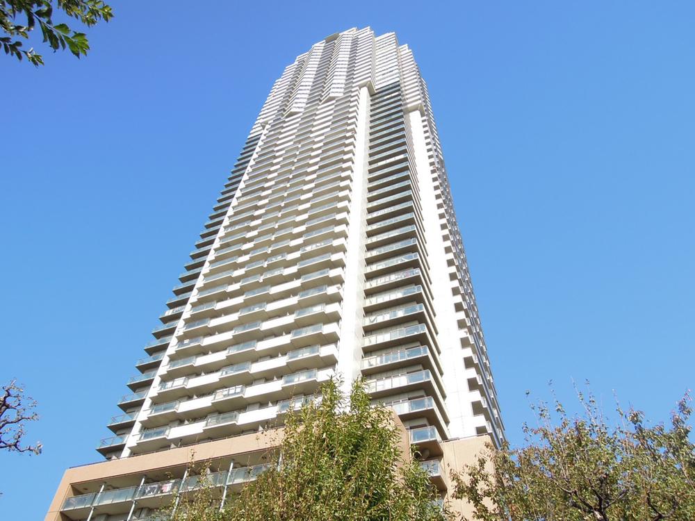 Local appearance photo. Local (11 May 2013) Shooting