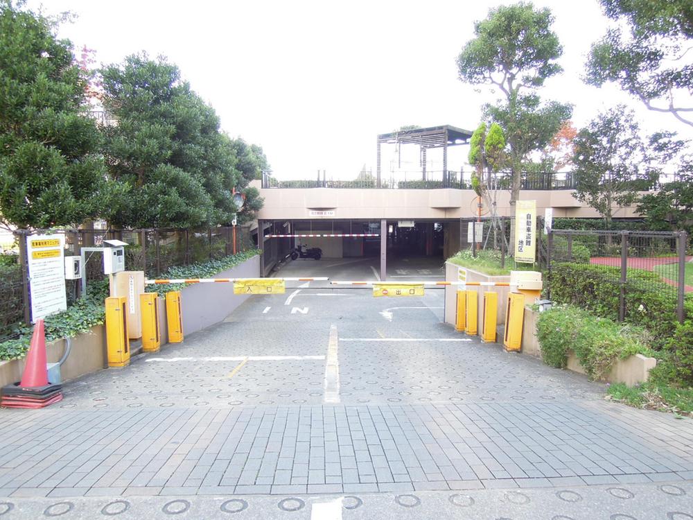 Other common areas. Parking entrance