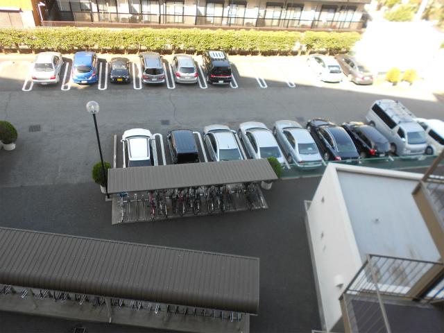 Parking lot. Parking (empty Yes 11000 yen / Month)