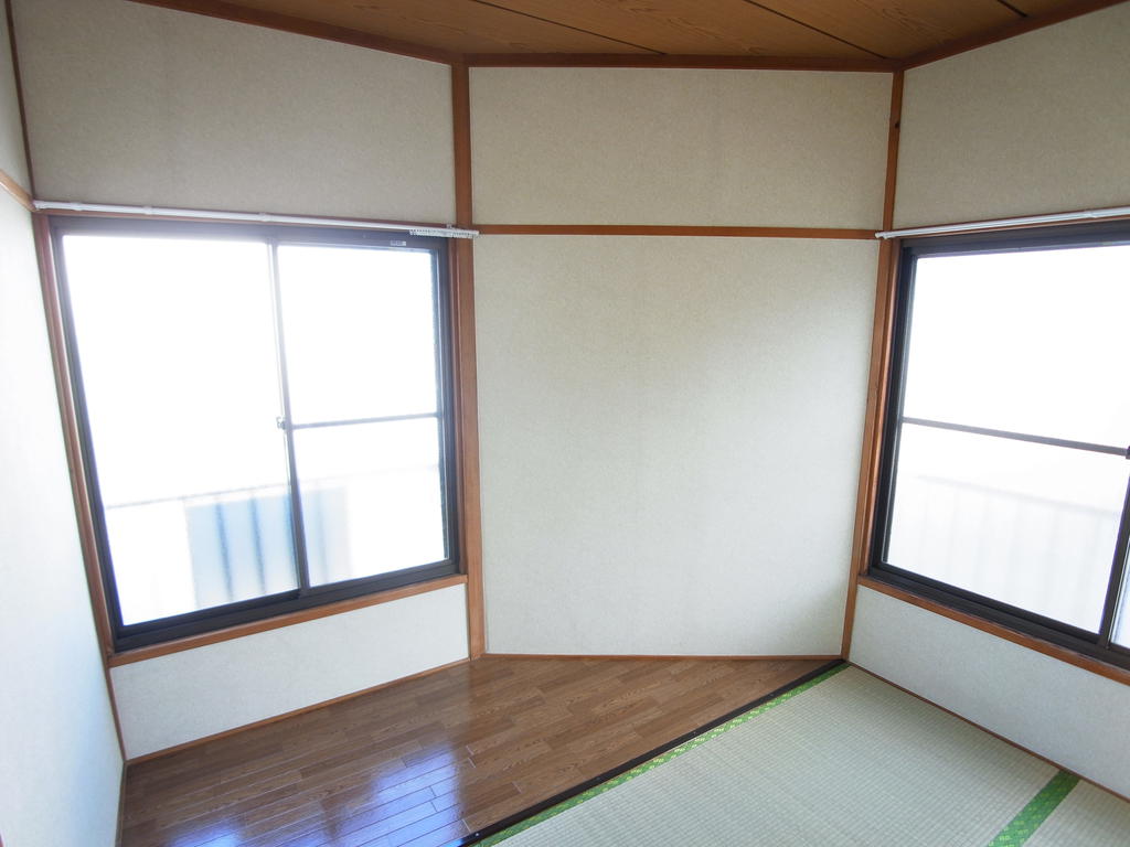 Other room space