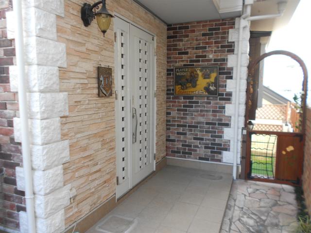 Entrance. Entrance (January 2014) Shooting