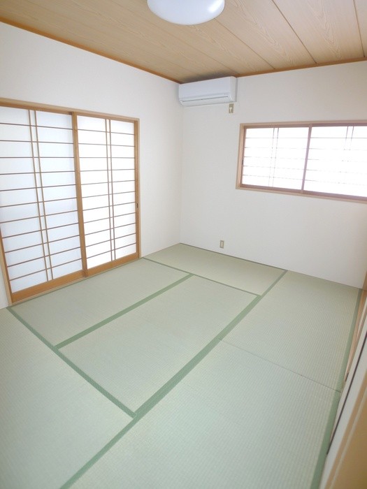 Living and room