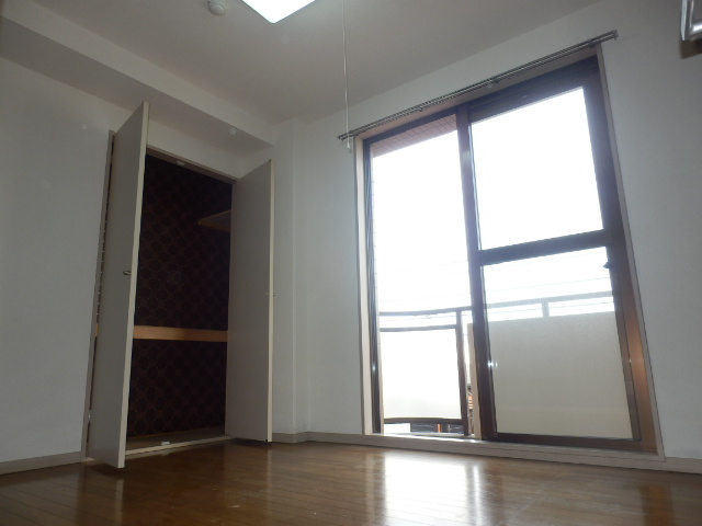 Other room space