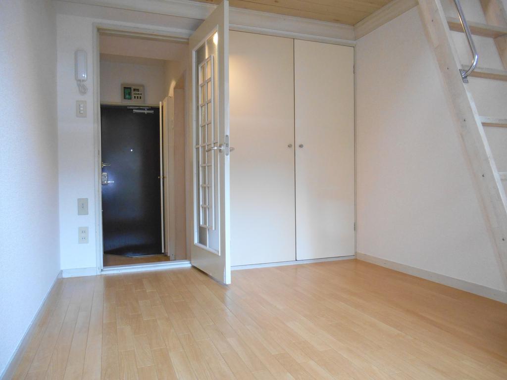 Other room space