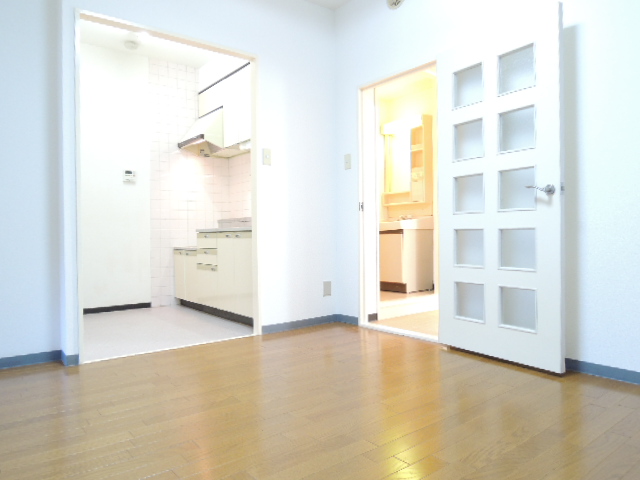 Living and room