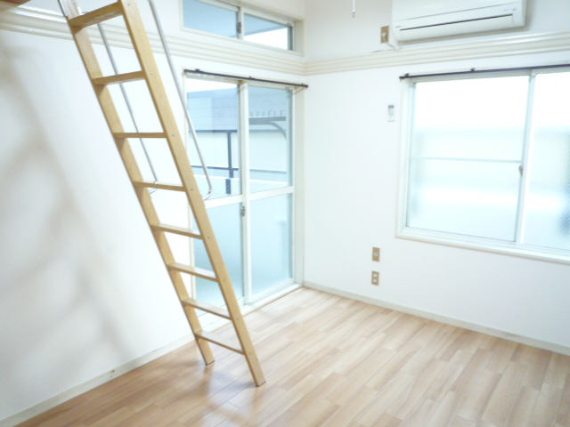 Other room space