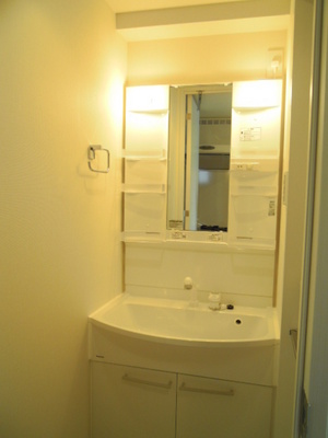 Washroom. Washroom