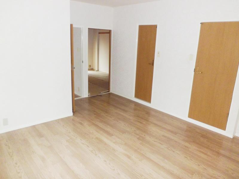 Other room space