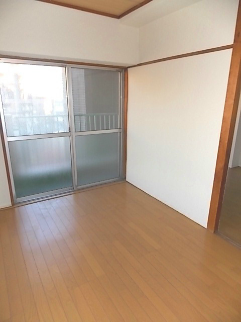 Other room space