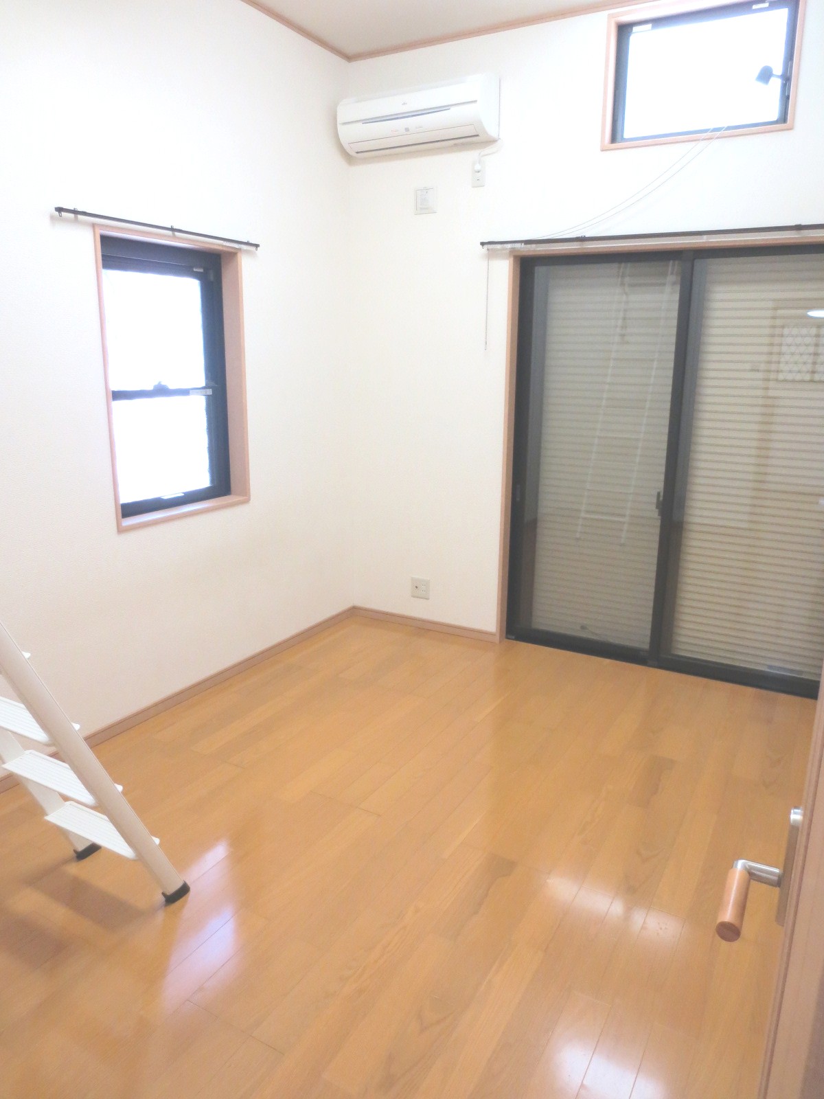 Living and room