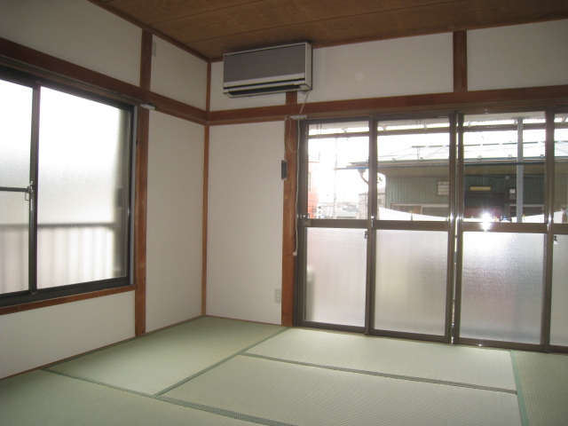 Living and room