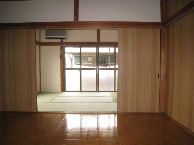 Living and room