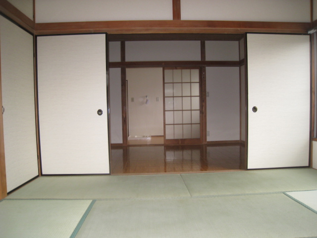 Living and room
