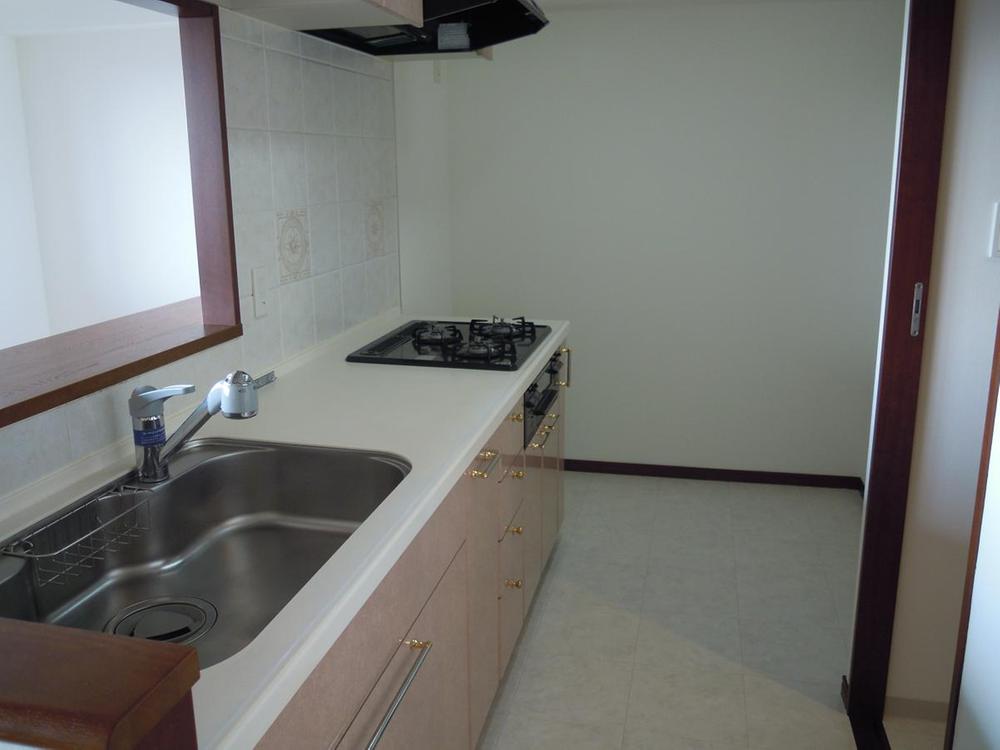 Kitchen. 2013 November shooting