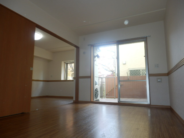 Living and room
