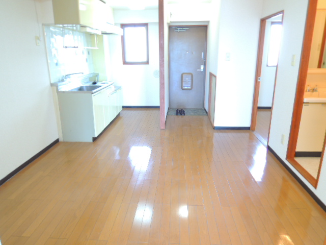 Living and room