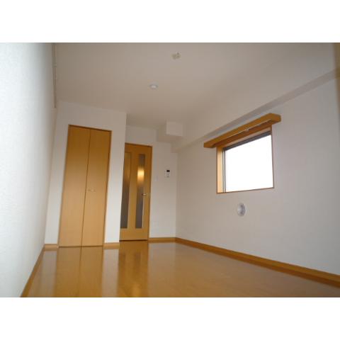 Other room space