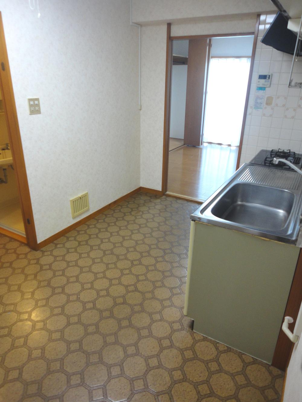 Living. Indoor (10 May 2013) Shooting