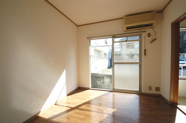 Living and room