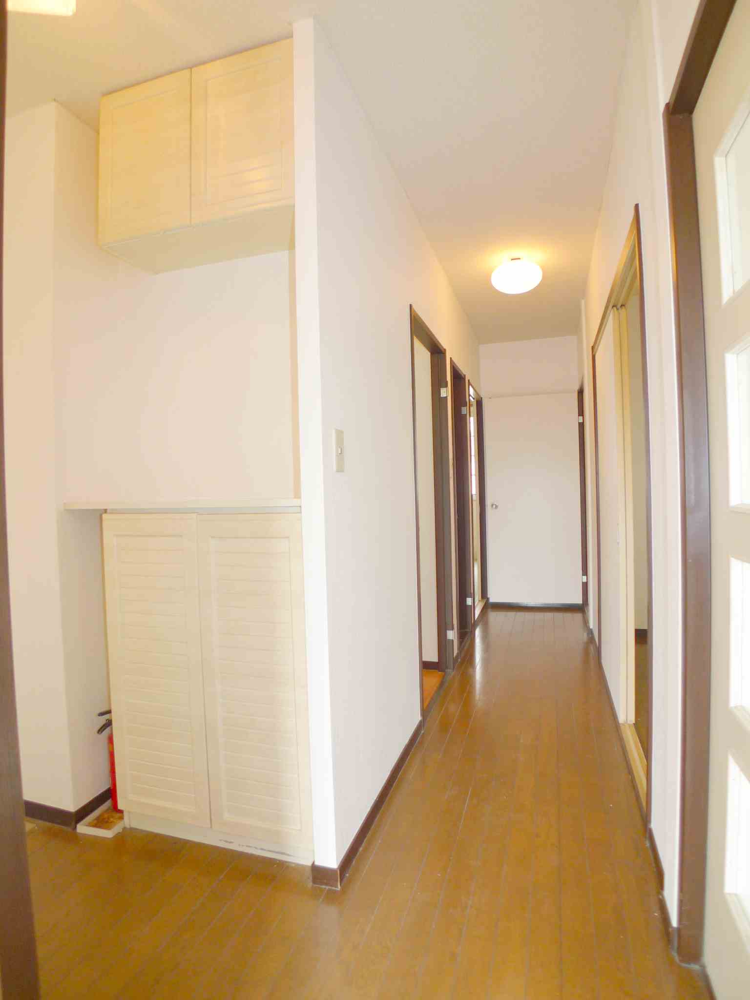 Living and room