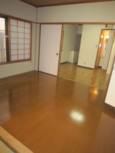 Living and room