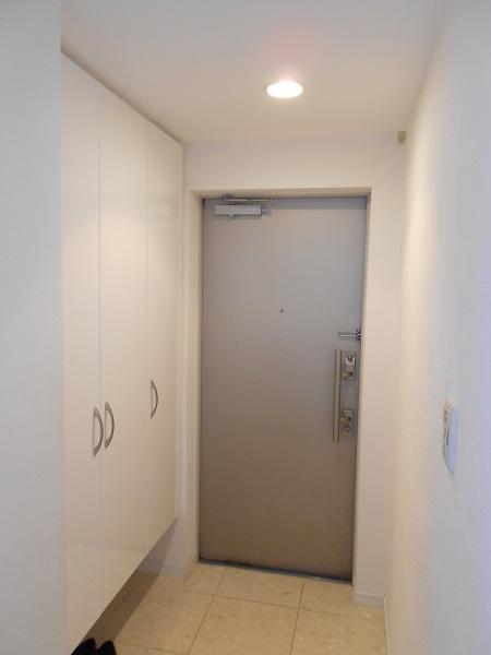 Entrance.  [Entrance ・ Receipt] 2013 August shooting