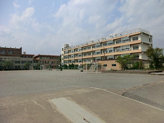 Primary school. 480m until Kawaguchi Municipal Xinxiang Minami Elementary School