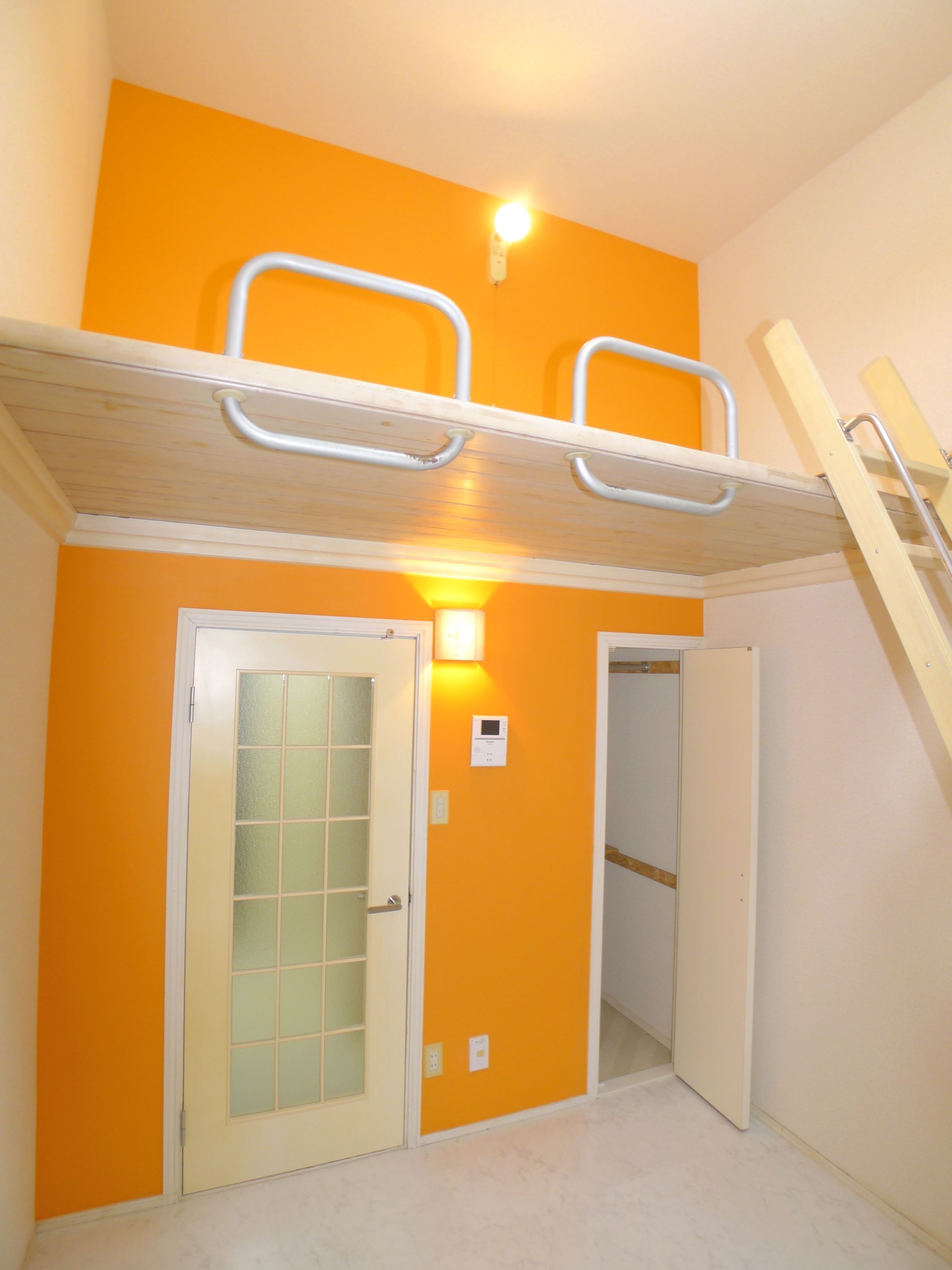 Living and room