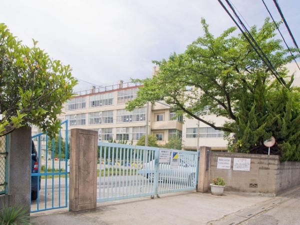 Primary school. 300m Kawaguchi Municipal Kamiaoki elementary school to elementary school