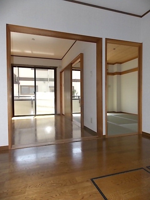 Living and room