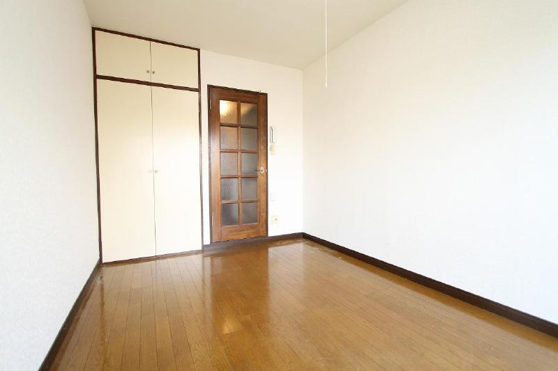Other room space