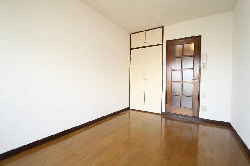 Other room space