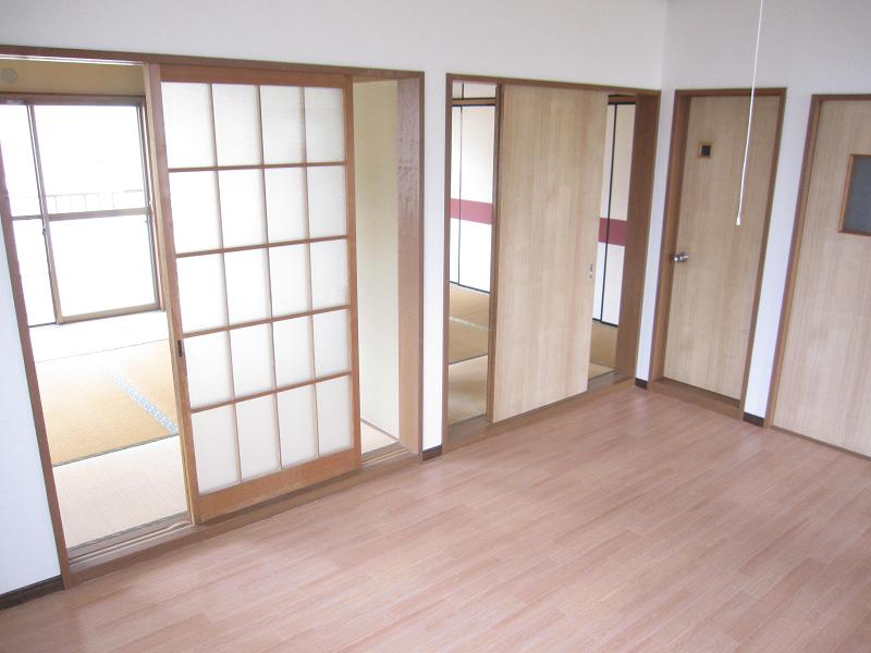 Living and room