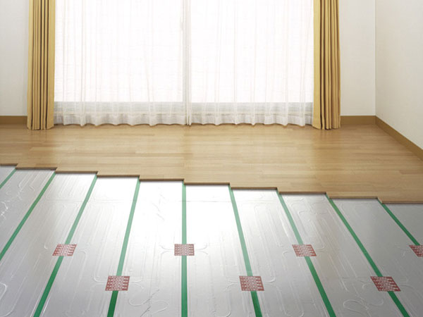 Interior.  [TES hot water floor heating] living ・ Equipped with TES hot-water floor heating to warm the entire room from the feet to the dining floor.