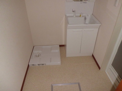 Washroom. Washroom