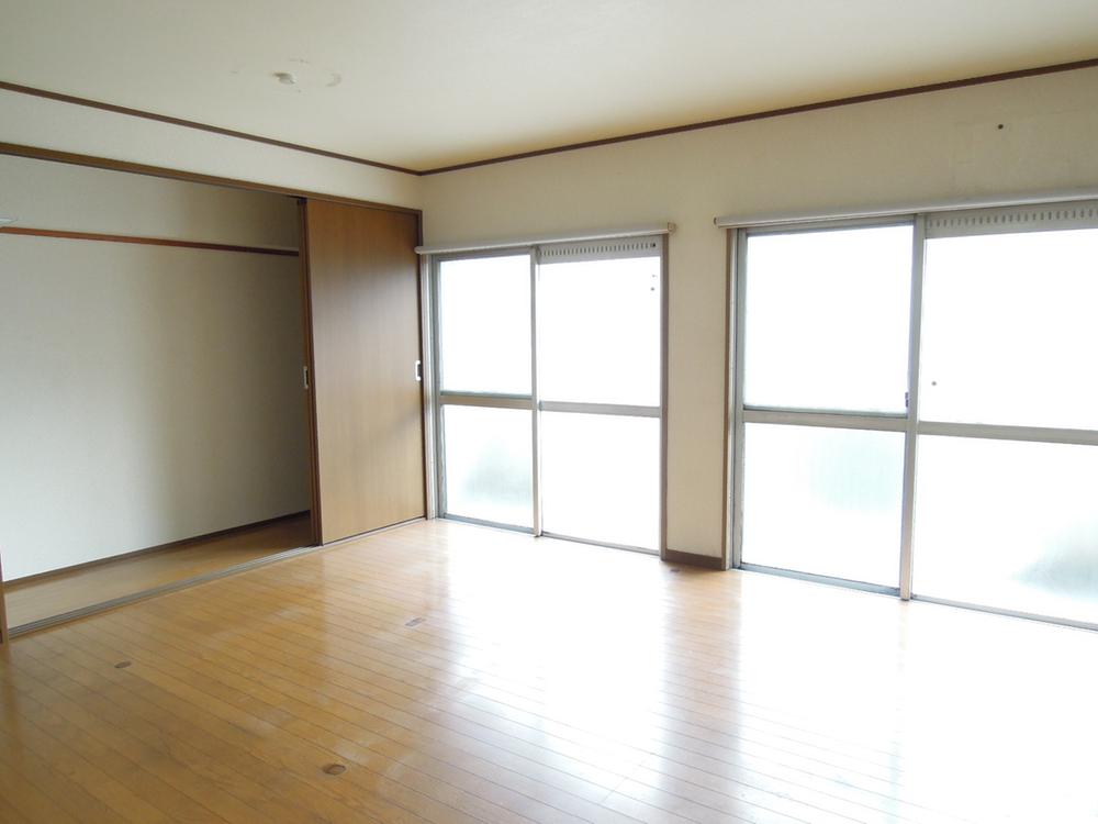 Other introspection. Indoor (11 May 2013) Shooting