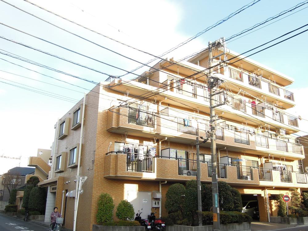 Local appearance photo. Mansion appearance (December 2013) Shooting