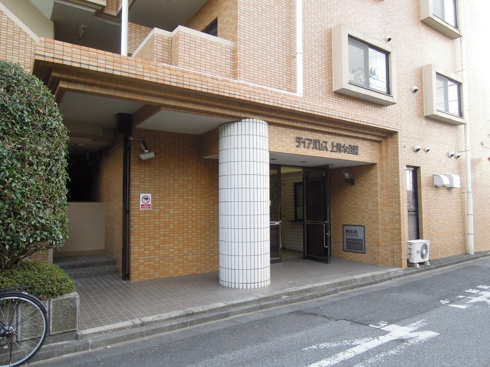 Local appearance photo. Mansion entrance (December 2013) Shooting