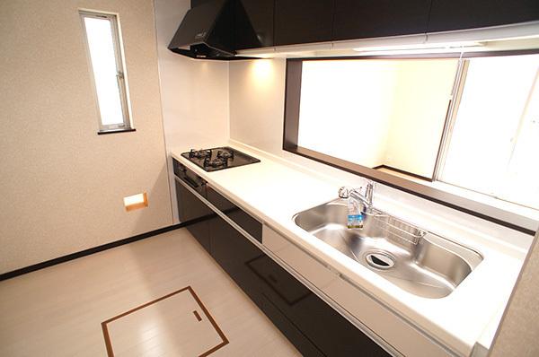 Kitchen. 1 Building