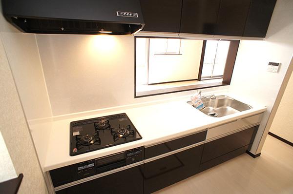 Kitchen. 1 Building