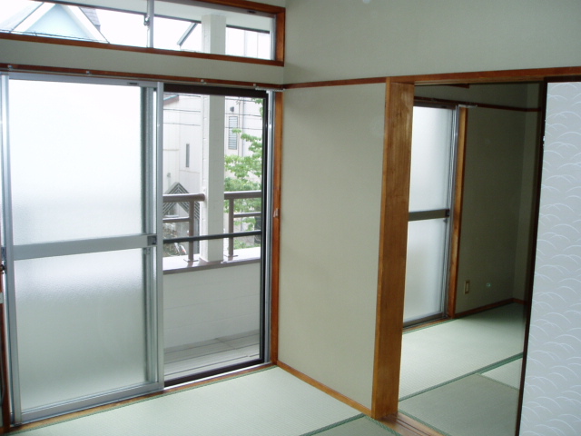 Living and room