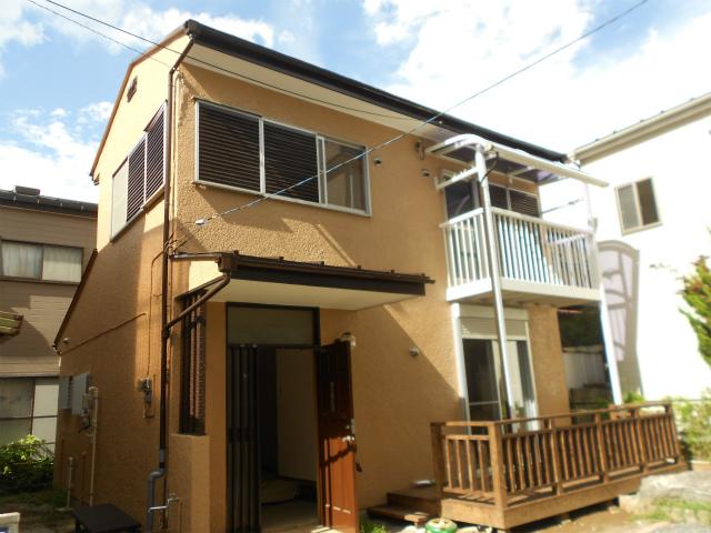 Local appearance photo. Building appearance (outer wall ・ Already repainting the roof) (January 2014) Shooting