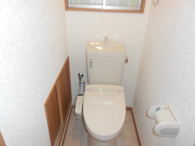 Toilet. Toilet (toilet bowl exchange With bidet function)