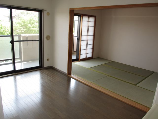 Living and room