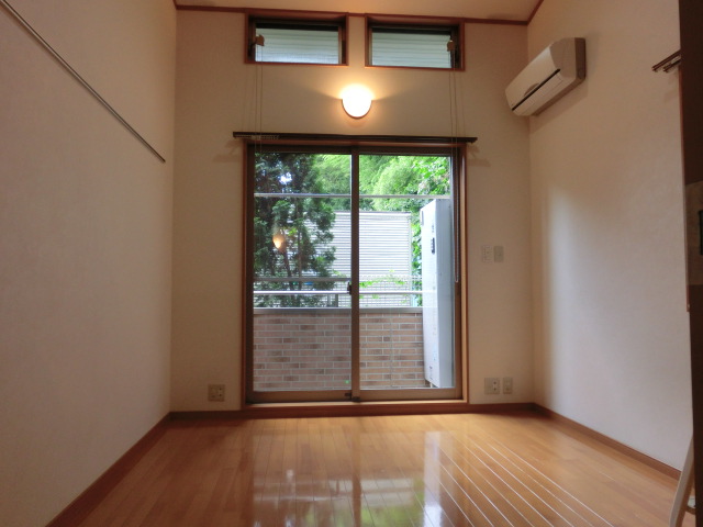 Other room space